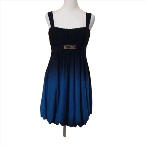 🌺Cache Blue dress with open back🎉 - Picture 4 of 12